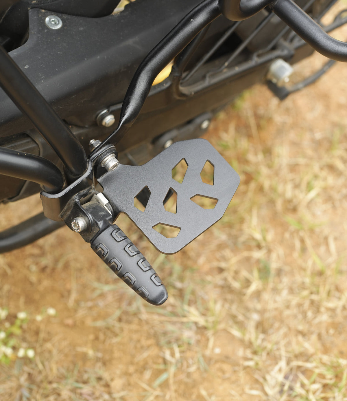 Mototorque Himalayan 450 Footrest Set - view 1