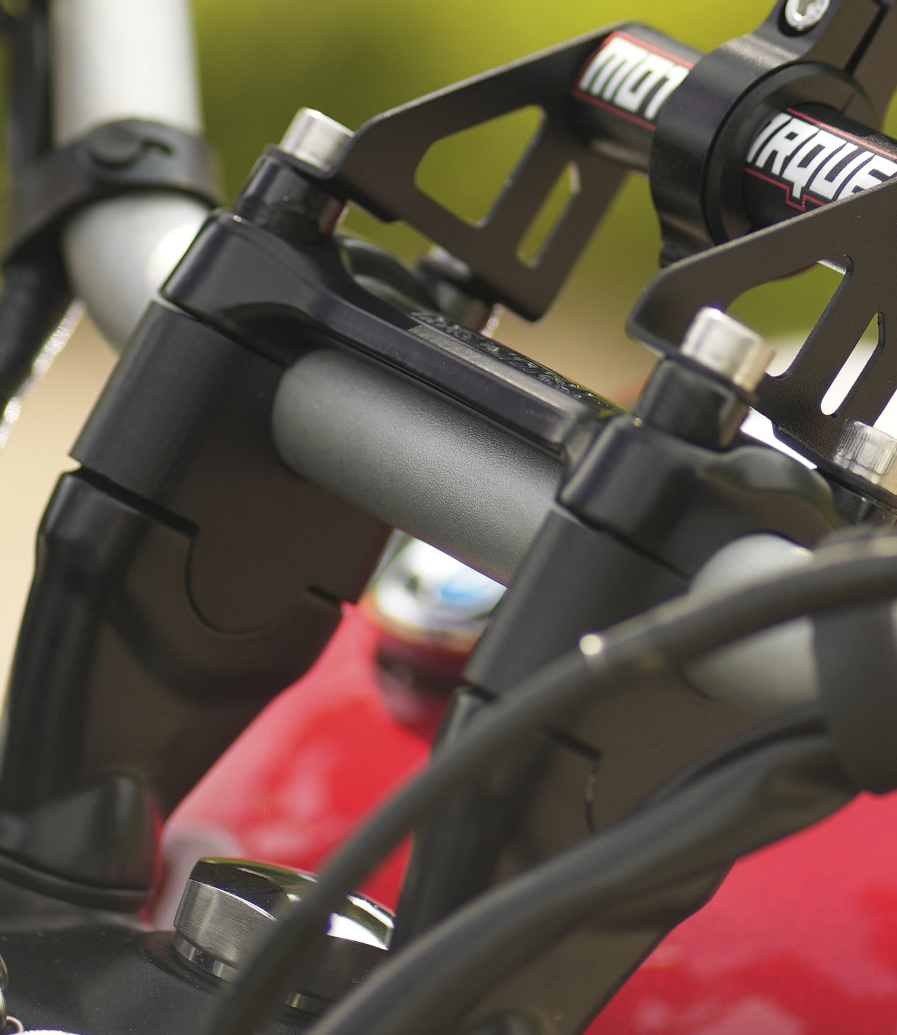 MotoTorque Handlebar Riser for Triumph Speed 400 — Riding Position Upgrade