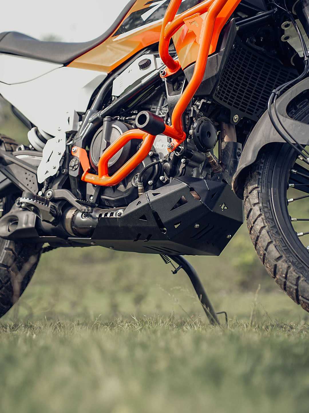 LEGUNDARY Vambrace Bash Plate Black for KTM 250 Adventure