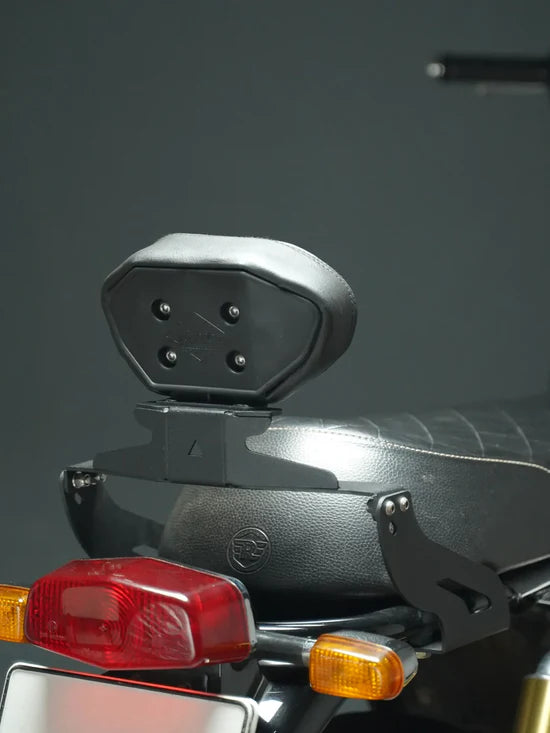 LEGUNDARYINTERCEPTOR Backrest