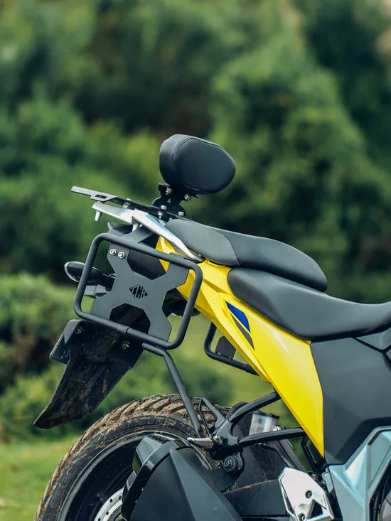 LEGUNDARY V Strom Rage Saddlestay