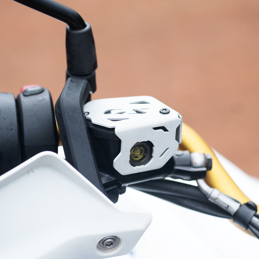 Mototorque Aluminium Front Master Cylinder Guard for BMW F450 GS - view 1