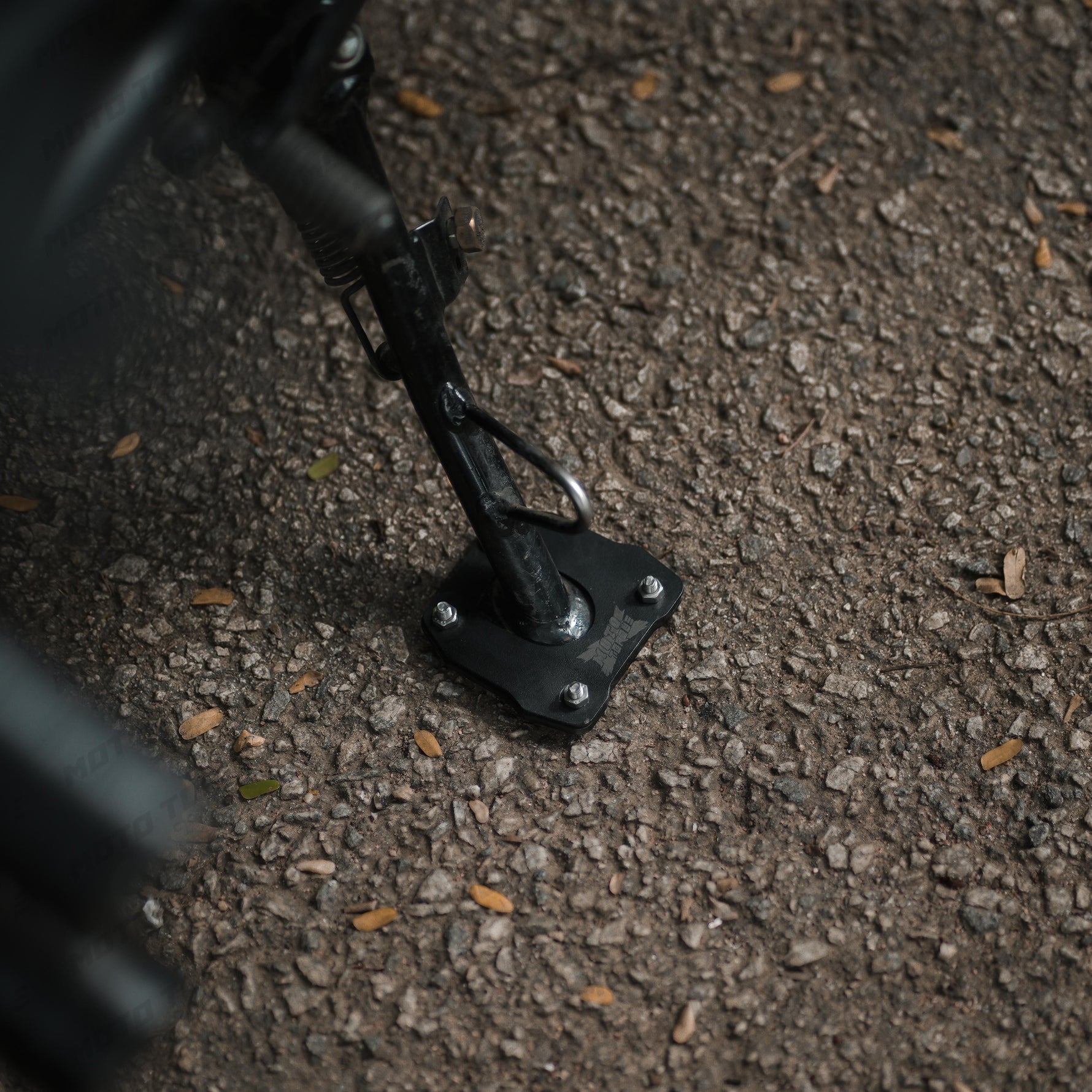 MotoTorque Side Stand Extender for Bajaj Pulsar NS400Z — Kickstand Foot Extender
