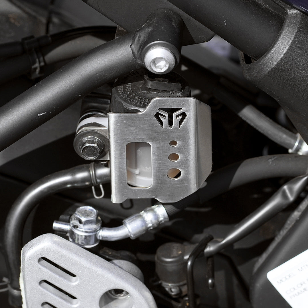 Mototorque Reservoir Oil Guard (SS) for Yamaha XSR 155