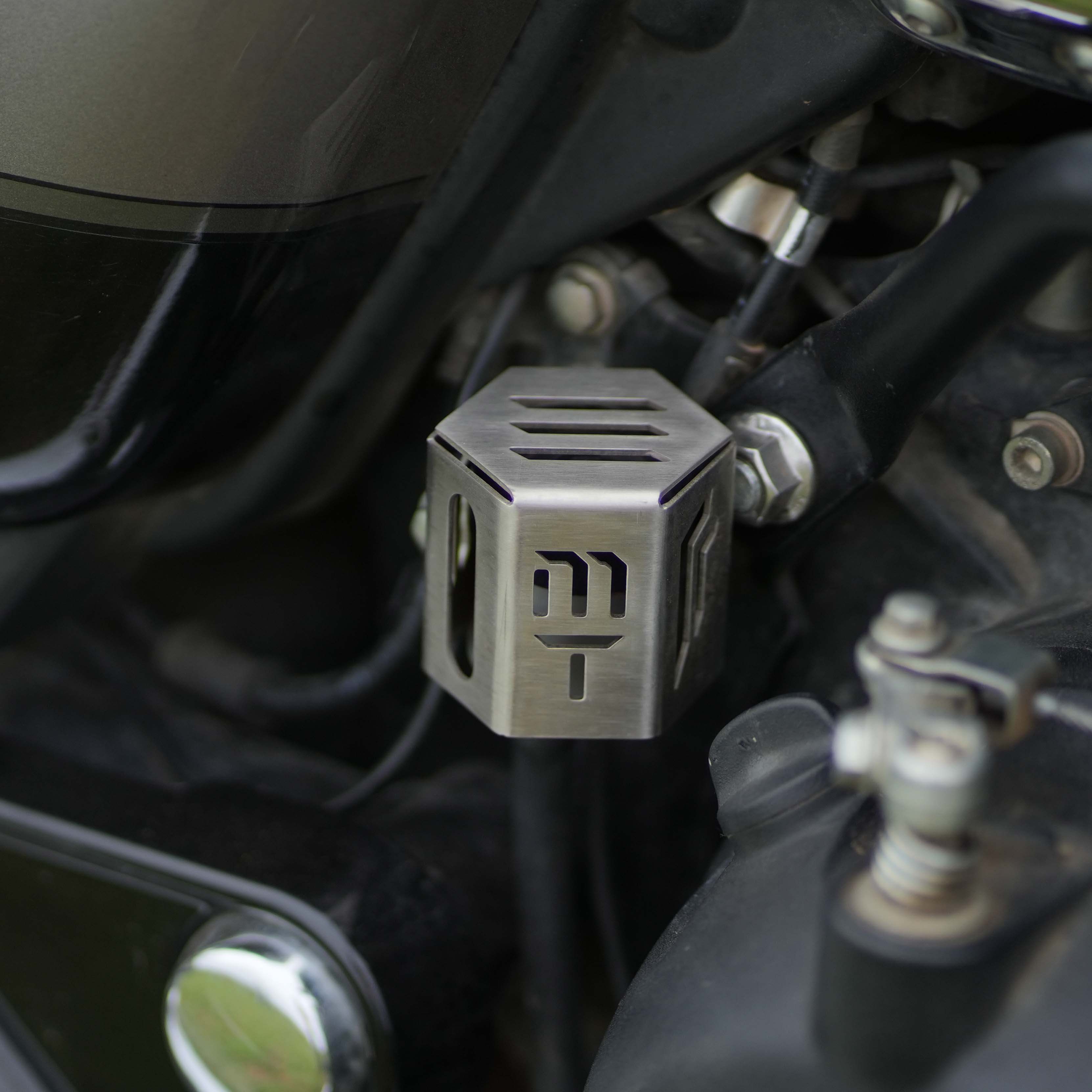 MotoTorque Reservoir Guard (SS) for Royal Enfield Meteor 350 — Reservoir Cap Protection