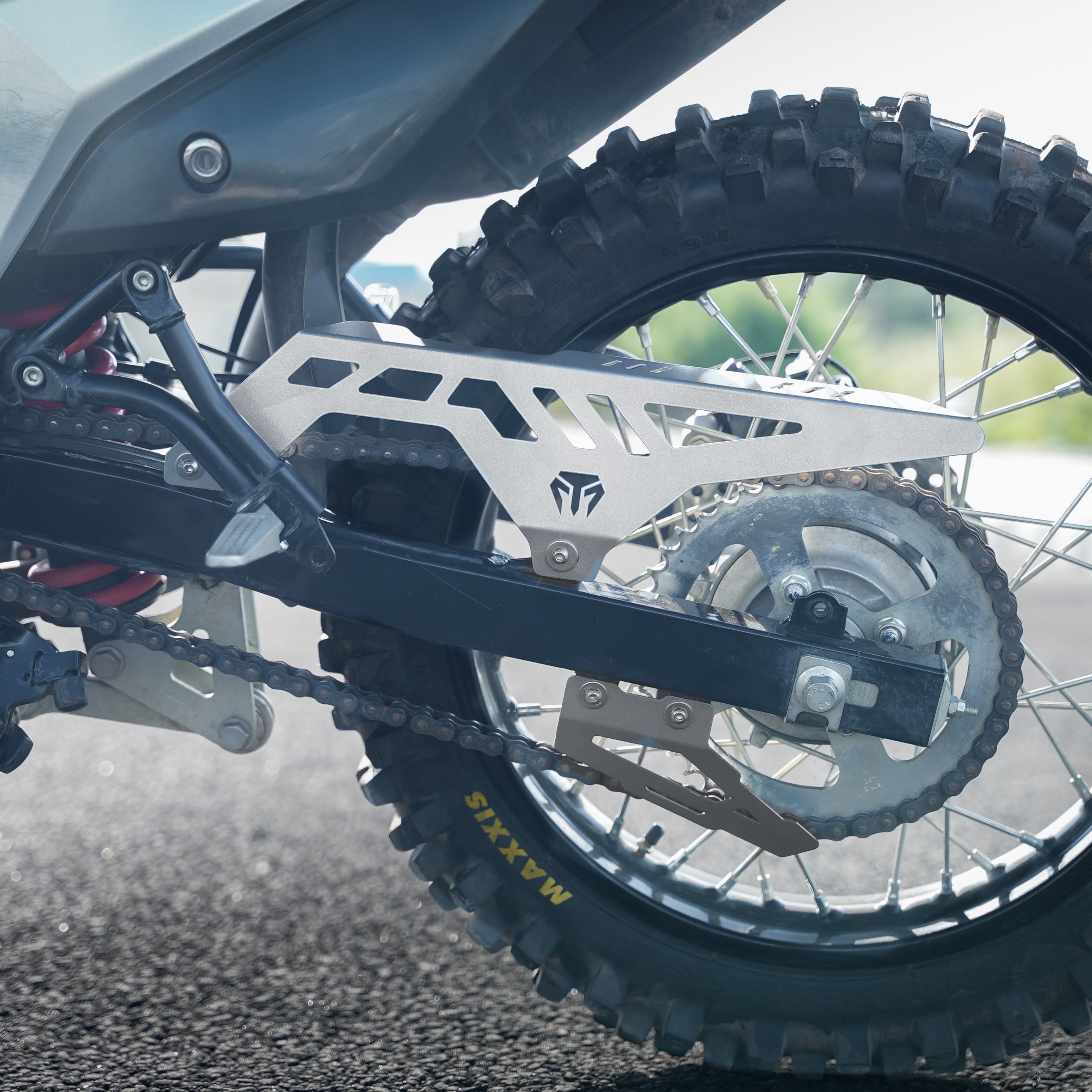 MotoTorque Chain Guard (Silver) for Hero Xpulse 210 — Chain Protection