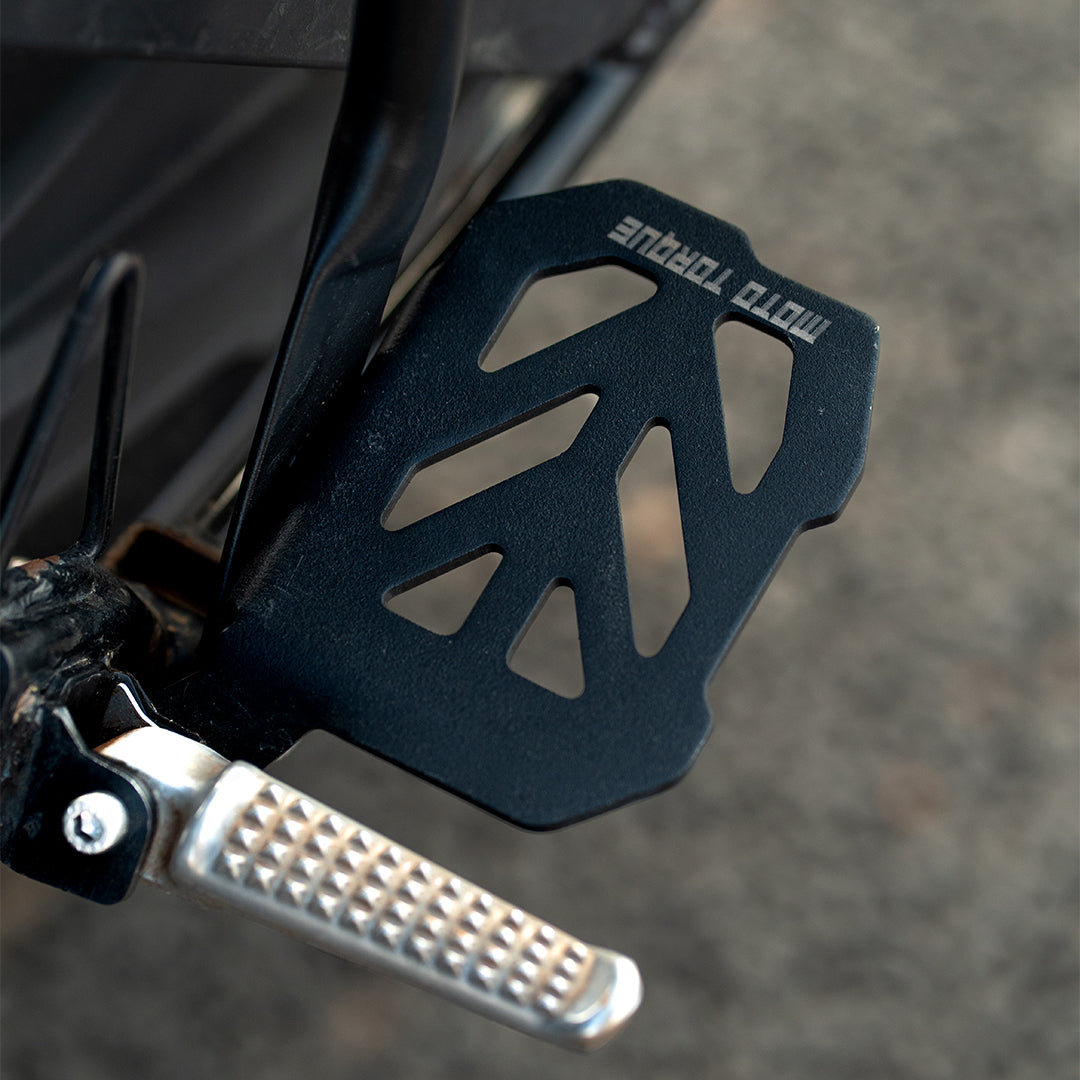 MotoTorque Footrest for Honda CB200X — Rider Footrest