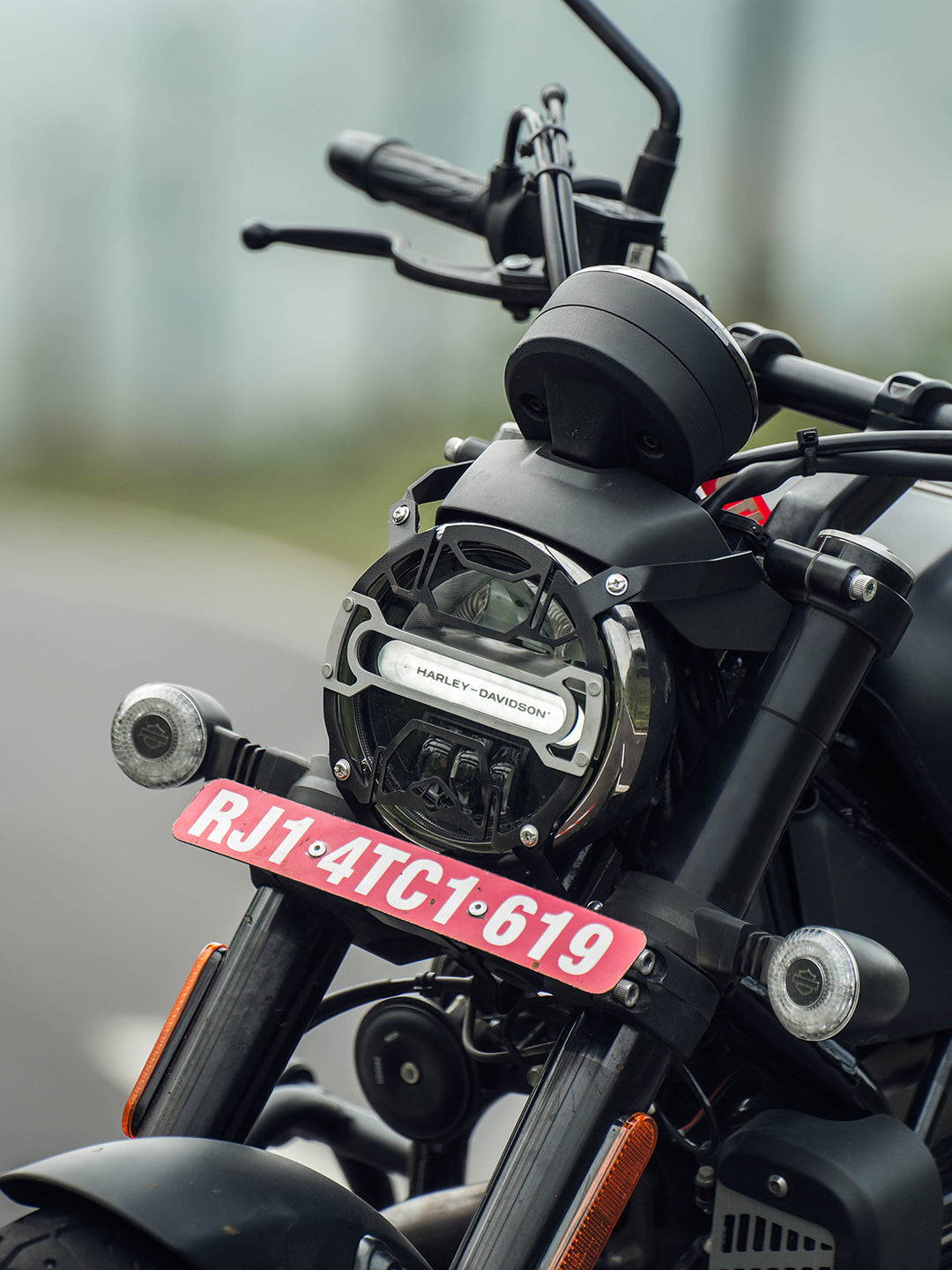 LEGUNDARY Mig Headlight Grill for Harley X440