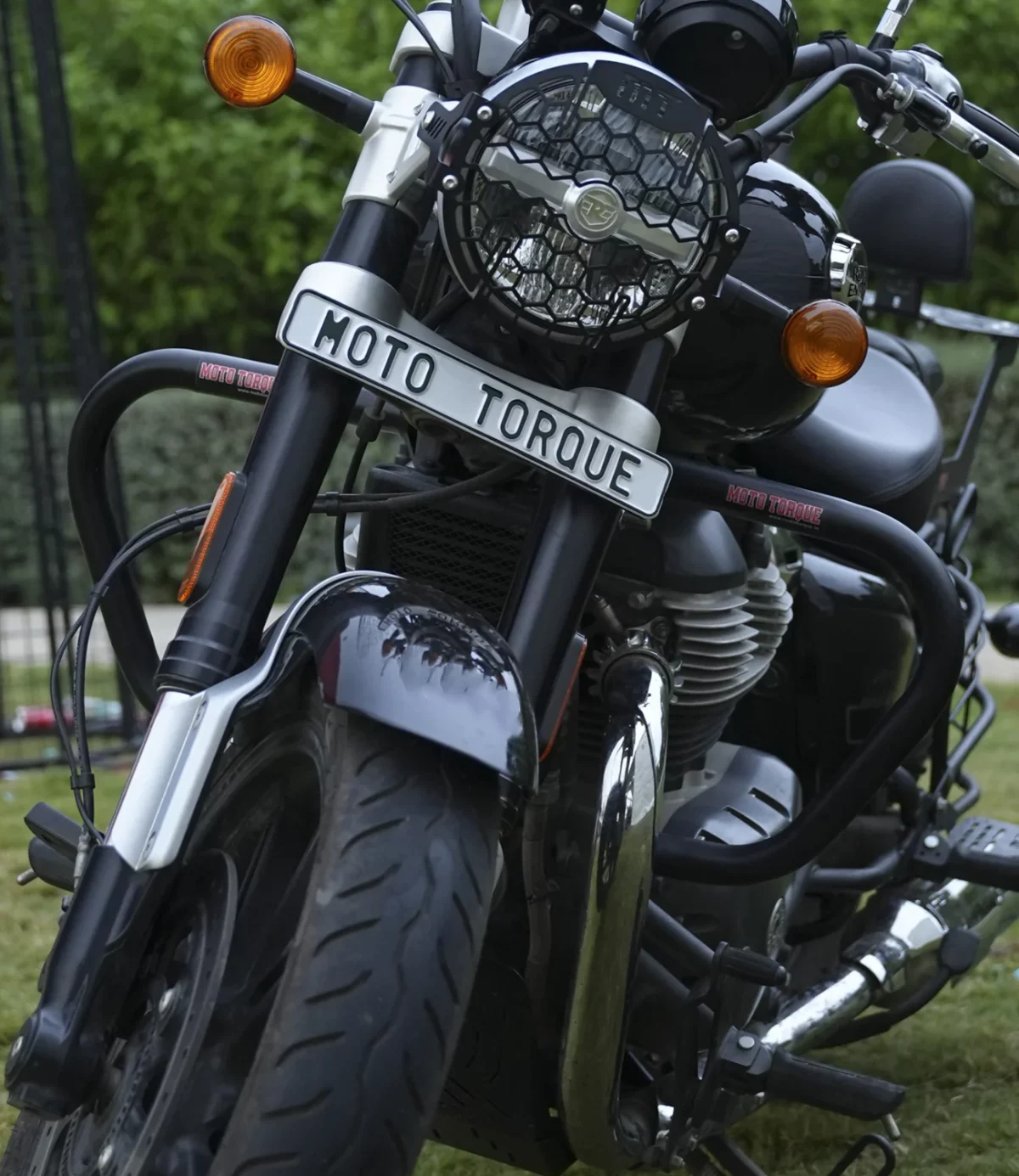 royal enfield super meteor 650 v1 crash guard